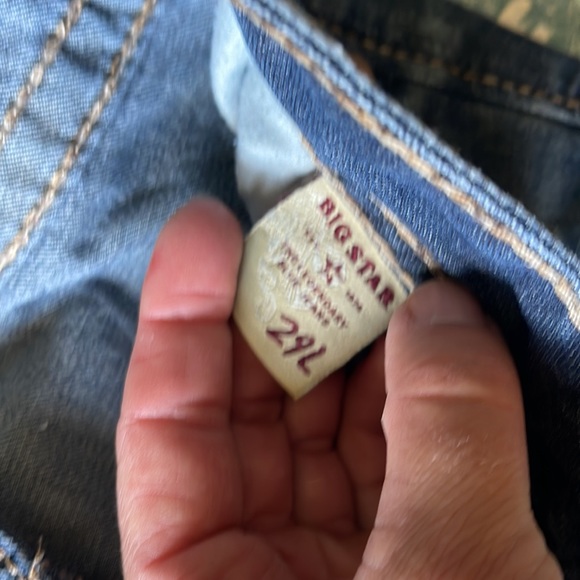 Big stars say 29L but they have been hemmed. Super cute but too short for me - Picture 10 of 12